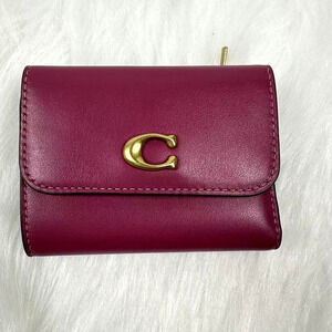 Coach Essential Card Holder Wallet In Leather/Pink CZ111 NWT